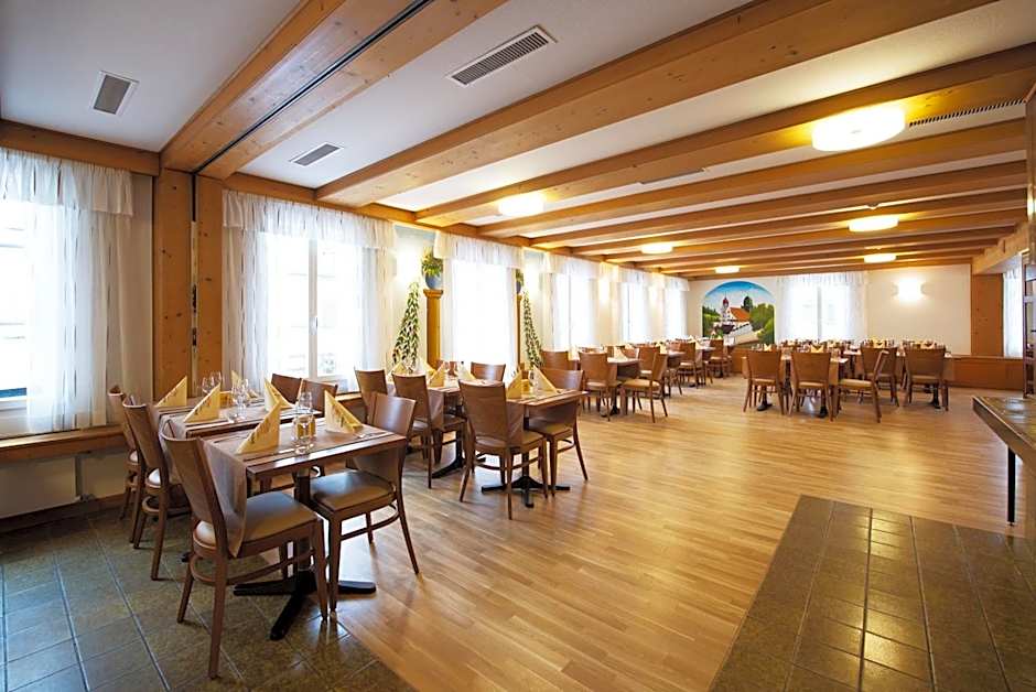 HOTEL & RESTAURANT Mohren