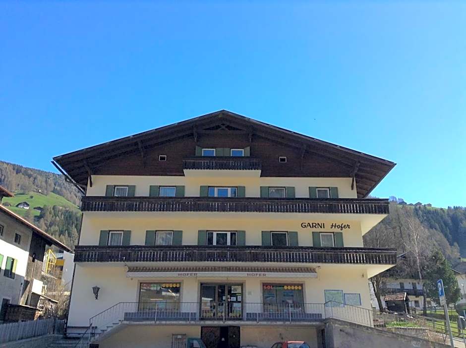 Garni Hofer