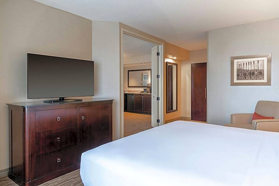 The Capital Suites Hotel