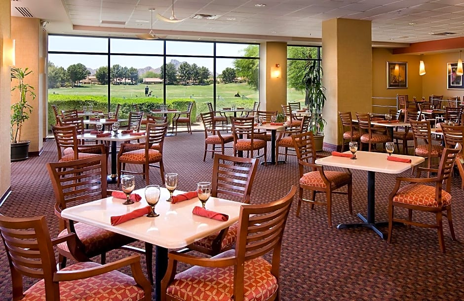 Embassy Suites by Hilton Phoenix Scottsdale