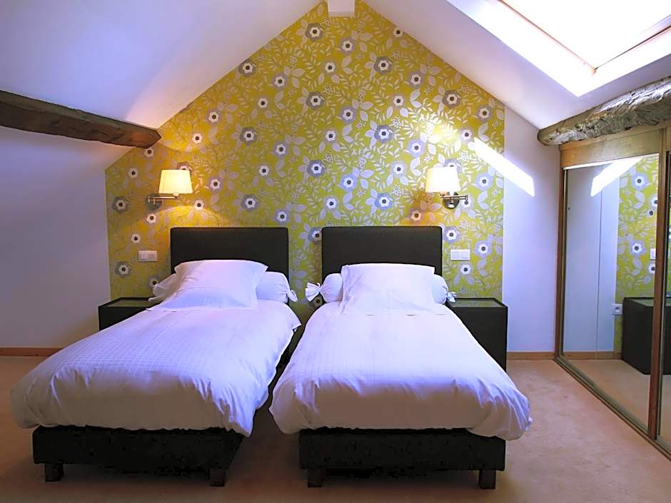 Hôtel - Ferme du Château d'Ahin
