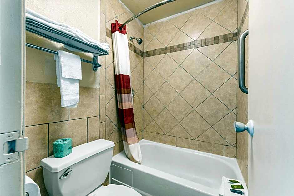 Econo Lodge Charlotte Airport