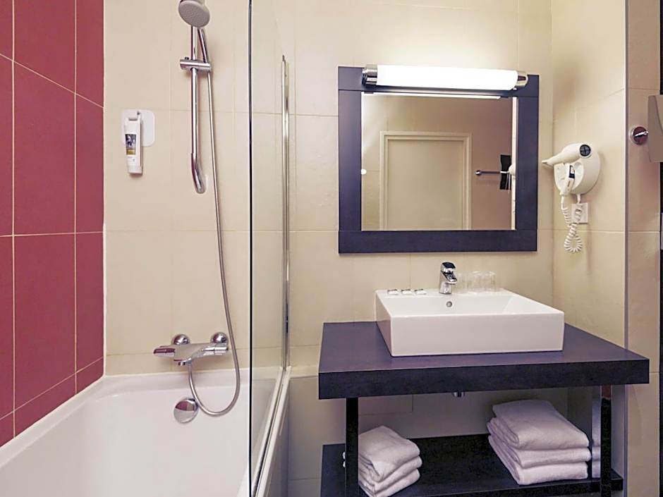 Mercure Maurepas Saint Quentin