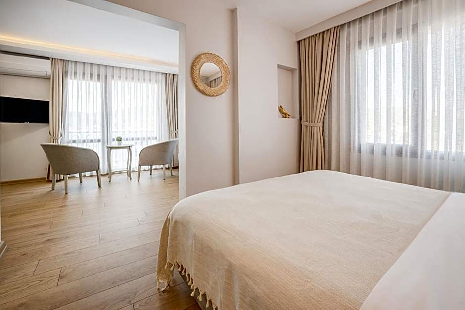 Hanedan Otel Foca Izmir