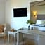 Giannoulis – Santa Marina Beach Hotel