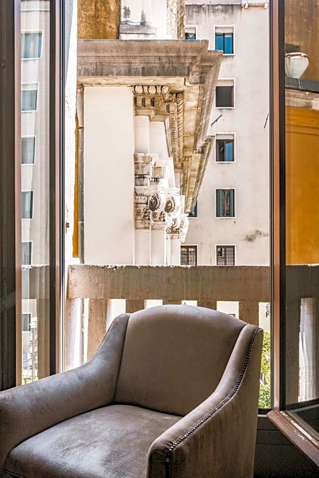 Hotel Dei Dragomanni