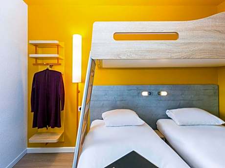 Triple Room With Twin Beds