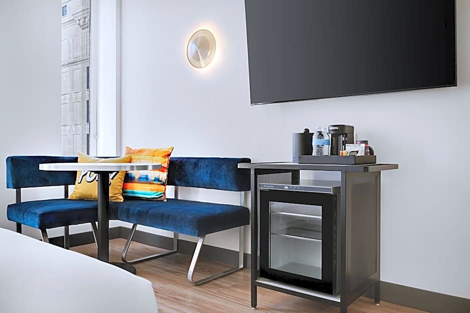 Aloft Indianapolis Downtown