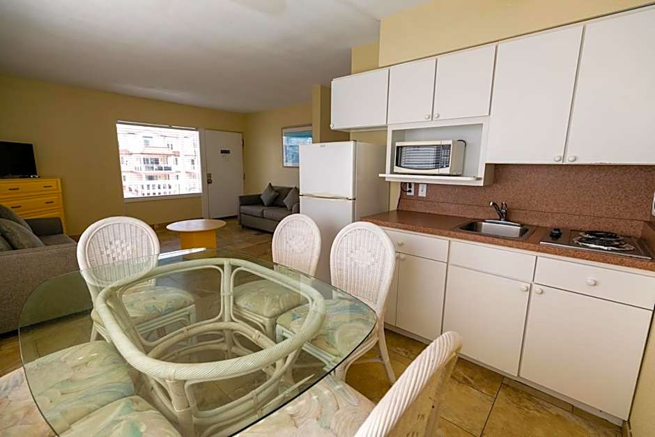 American Safari Motel