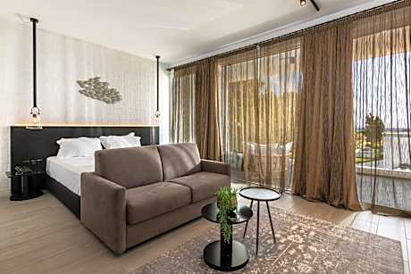 Triple Room with Balcony