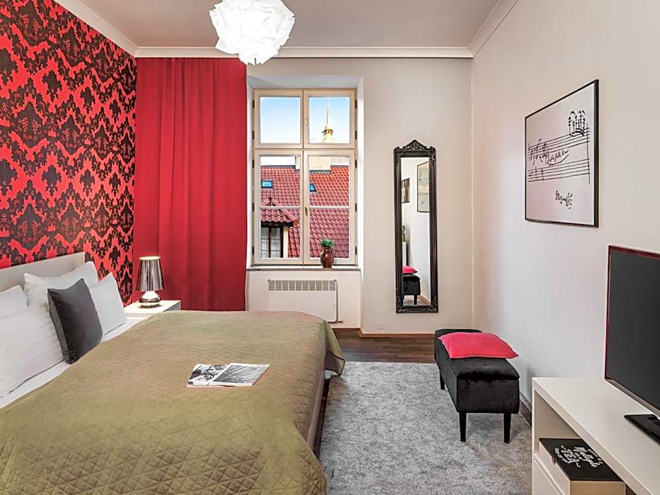 4 Arts Apartments by Adrez