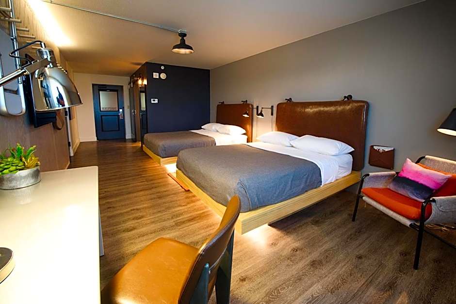 Moxy by Marriott Phoenix Tempe/ASU Area