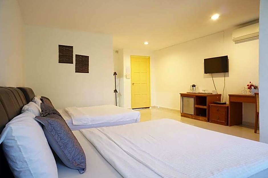 Pondok Muara Chalets