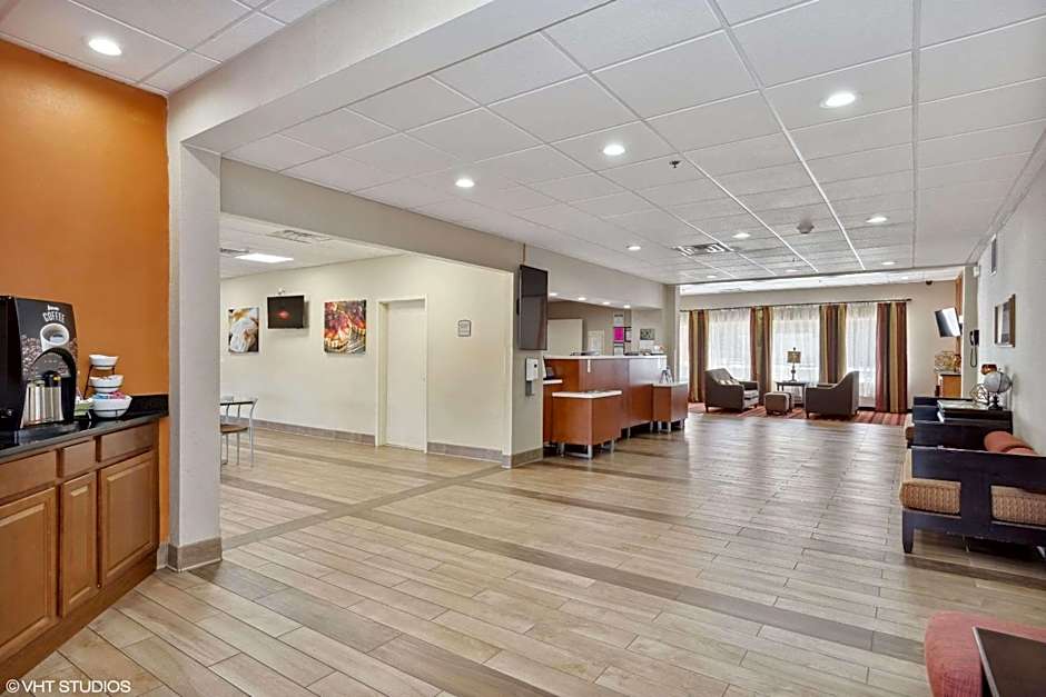 Quality Inn & Suites Morgantown - University Area