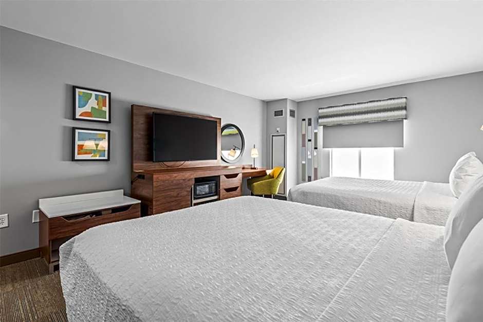 Hampton Inn By Hilton Columbus-North