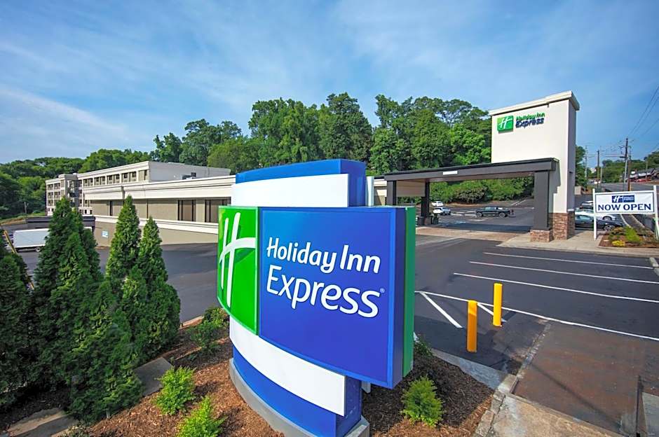 Holiday Inn Express Athens - University Area By IHG