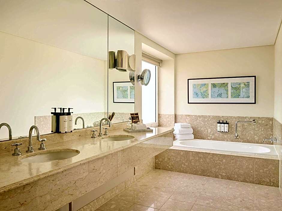 Sofitel Brisbane Central Hotel