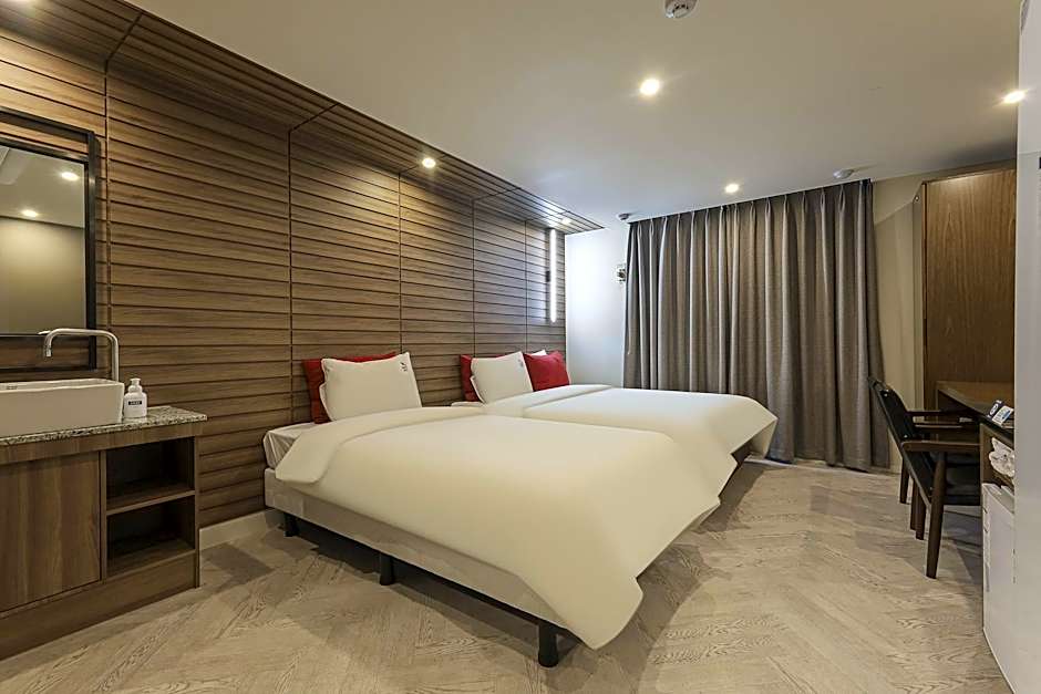 Maron Hotel Nampo