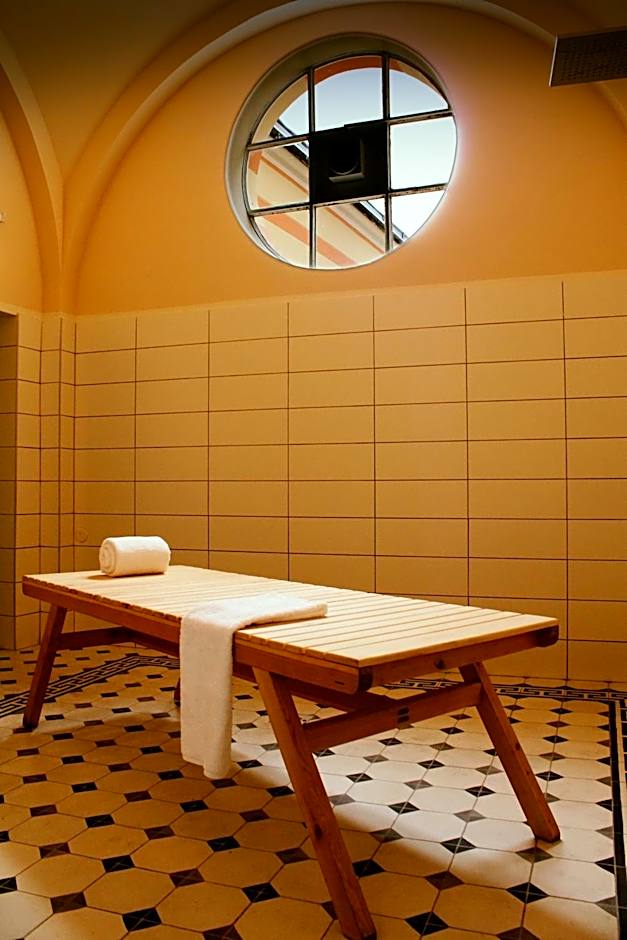 İsa Begov Hamam Hotel