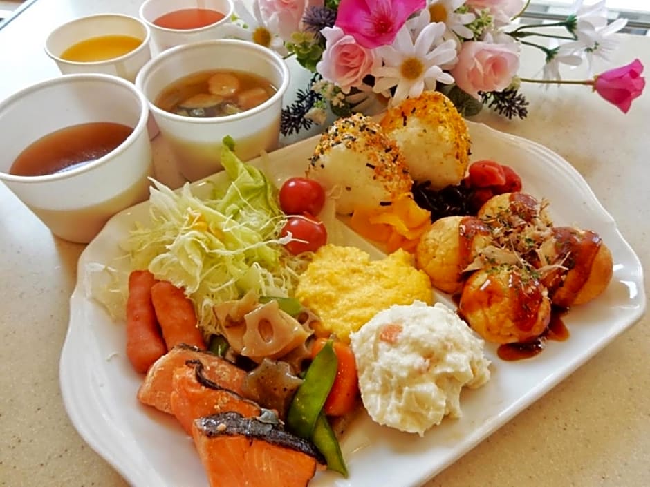 Toyoko Inn Shin-osaka Higashi-mikuni Ekimae