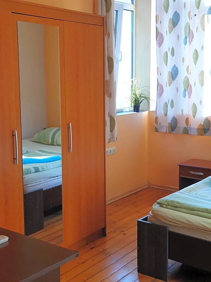 Elegance on a Budget - Rooms for Rent in Sofia Center