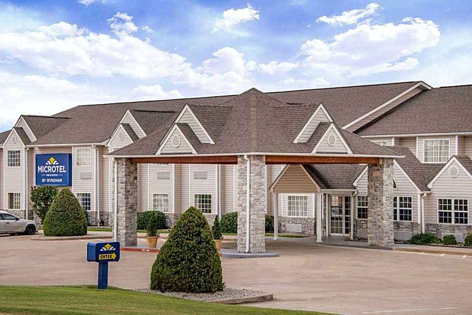 Microtel Inn & Suites By Wyndham Miami