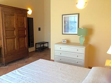 King Room with Mountain View