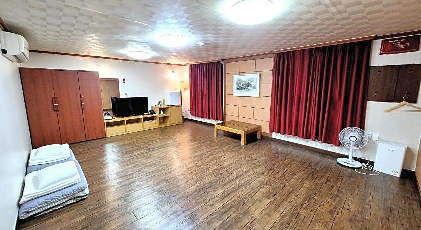 Kyungha Spa Hotel