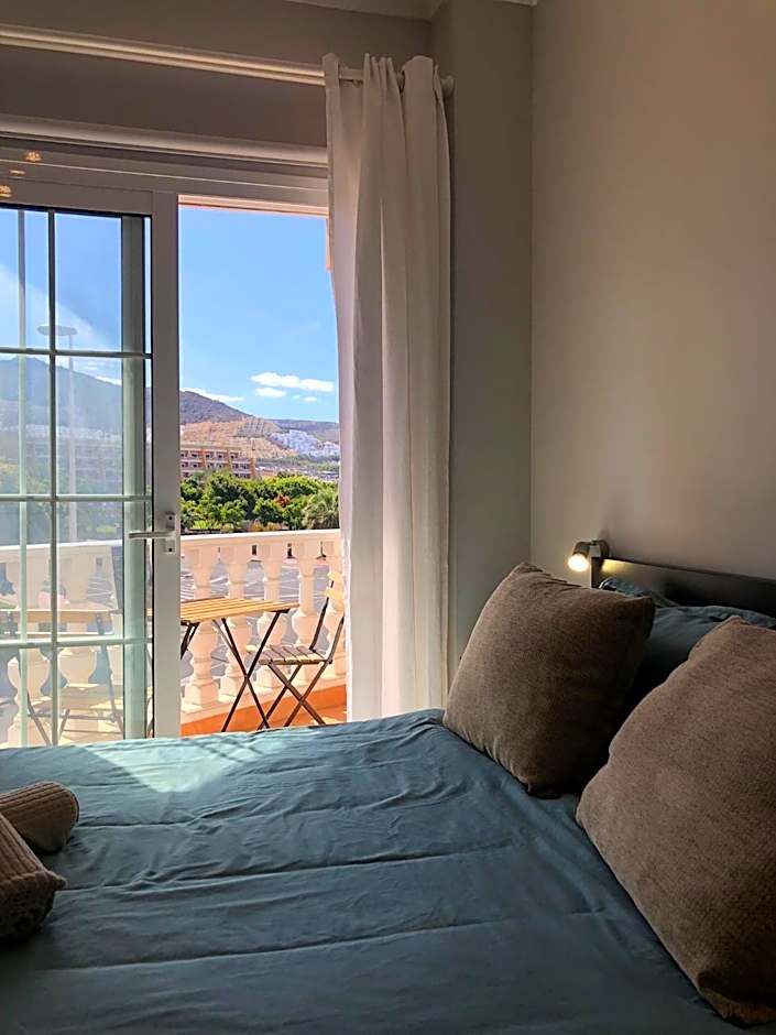 Duque Nest Hostel
