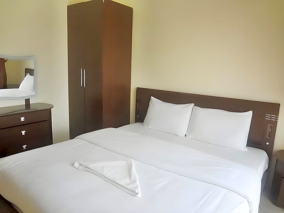 Safari Hotel Apartments