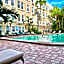 Renovated studio in the heart of Palm Beach - free parking, security box