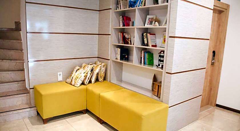 HOTEL HERMES