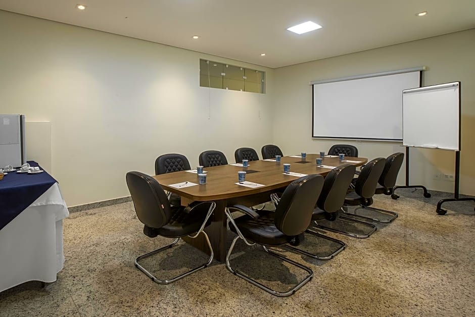 Valinhos Plaza Hotel