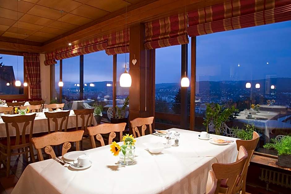 Restaurant-Hotel Maien