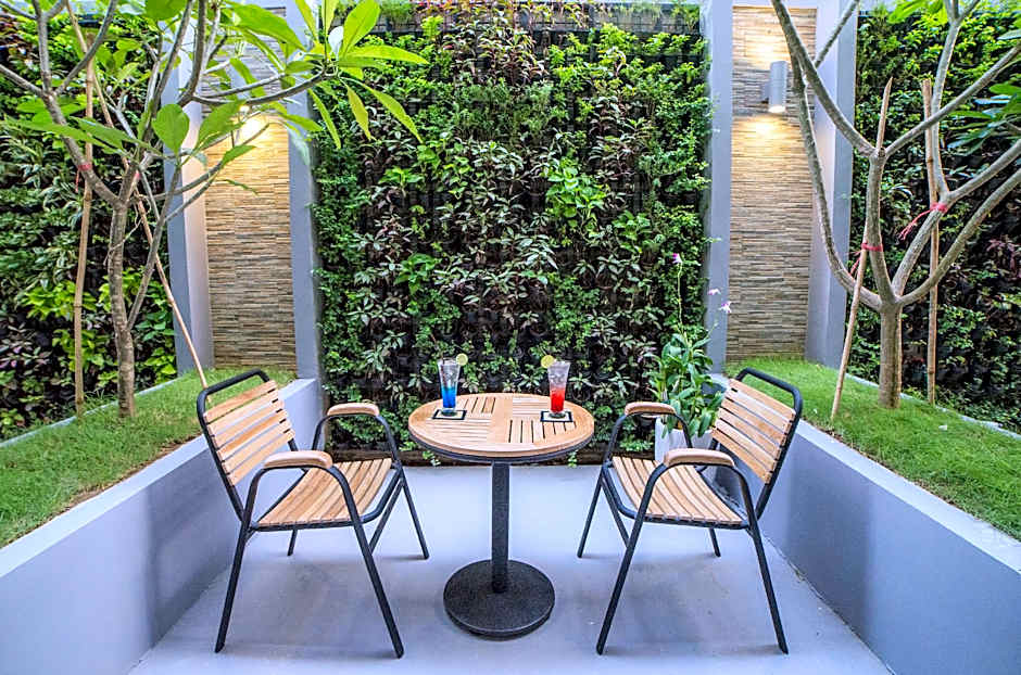 Phnom Penh Katari Hotel