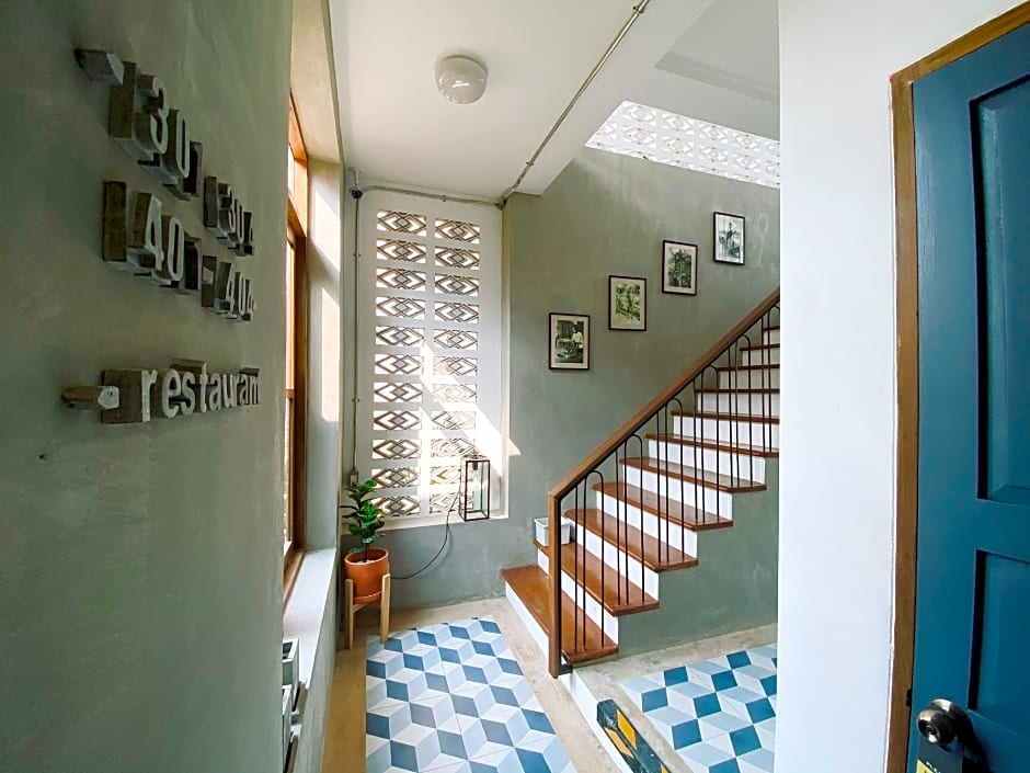 Baan Chiang Bed Lampang