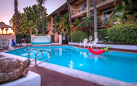 Hotel Pepper Tree Boutique Kitchen Studios Anaheim