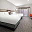 Holiday Inn Express Hotel & Suites Ventura Harbor By IHG