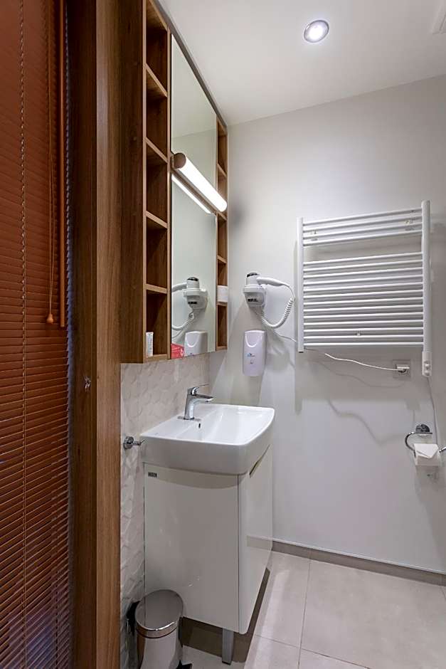 Self check-in Hostel Warsaw