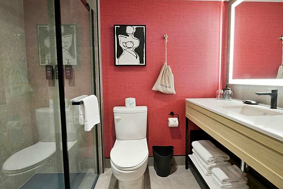 Sheraton Laval Hotel