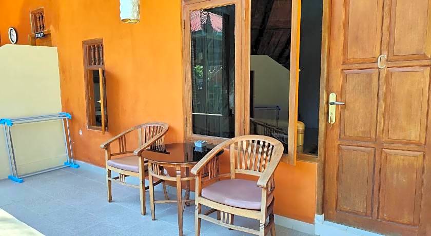 Keyani Bungalows