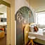 Hotel The Weekend