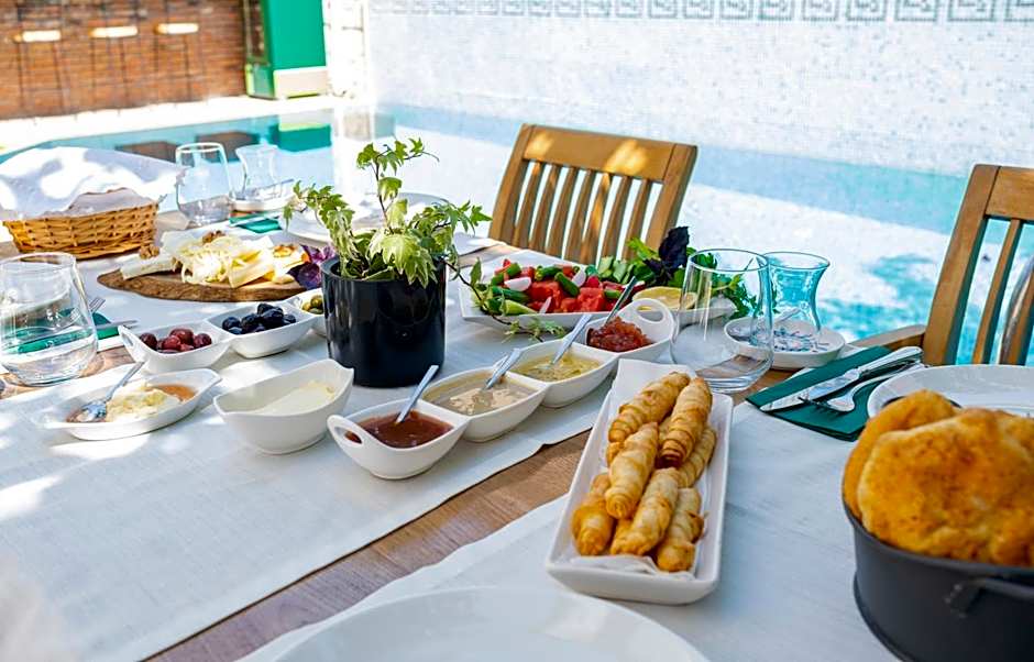 PROVENCE MANSİON ALAÇATI