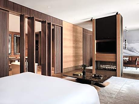 Alpine Deluxe Suite