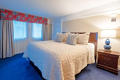The Victoria Two Bedroom Two Bathroom Suite