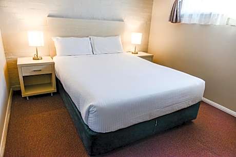 Family Suite or Twin Room