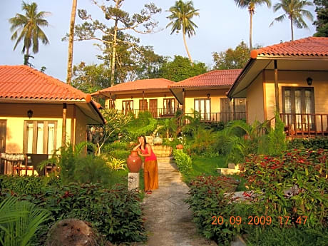Paradise Bungalows