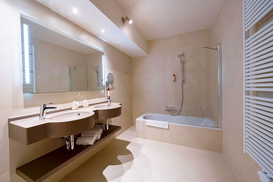 Hotel Les Jardins De La Molignée