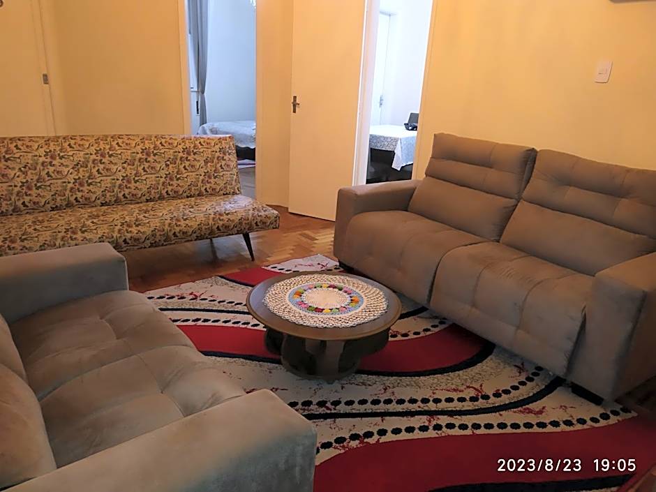 Apto no Centro de Petrópolis