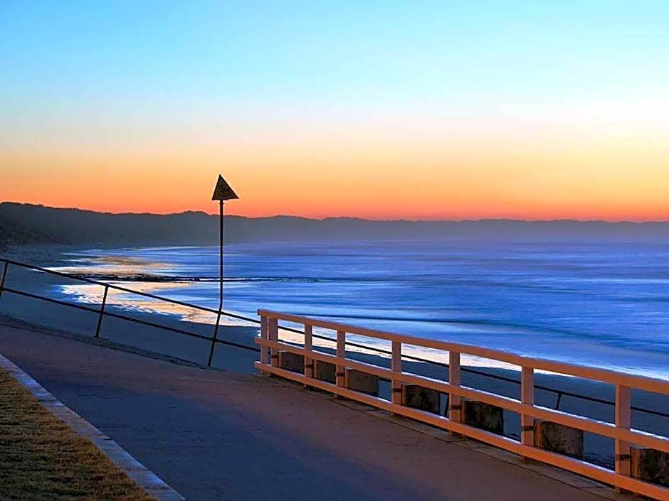 Blue Seas Beach House, 400 metres to the beach